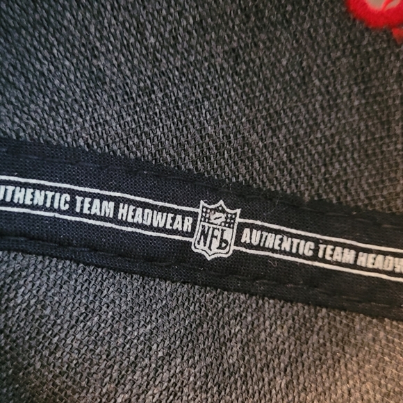 Vtg Buffalo Bills Reebok Fitted Hat Cap NFL On Field Hat Size 7 1/8 Small - Picture 7 of 9